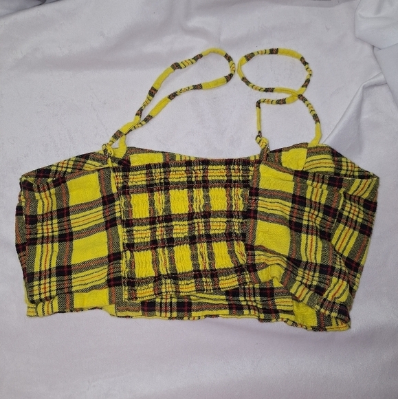 Wild fable plaid two piece plaid short set top is a medium bottoms are a large - Picture 9 of 10